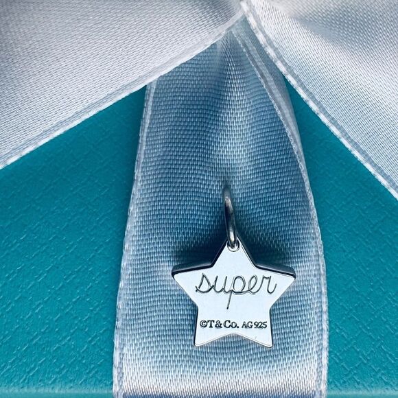 RARE RETIRED Tiffany & Co Super Star Charm Pendant in Silver - Picture 2 of 2